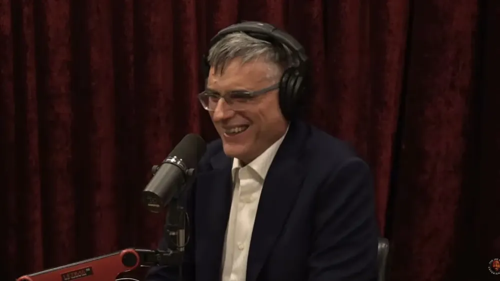 Filippo biondi en el podcast de Joe Rogan. Créditos: pantallazo del podcast de Joe Rogan