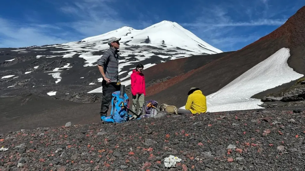 nuevos-equipos-monitoreo-volcanes-chile